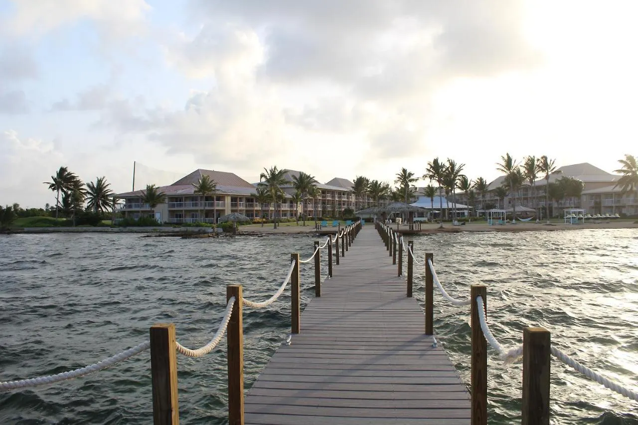 The Grand Caymanian Resort George Town 3*,