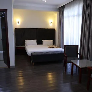 https://trinity-hotel.tophotelsethiopia.com