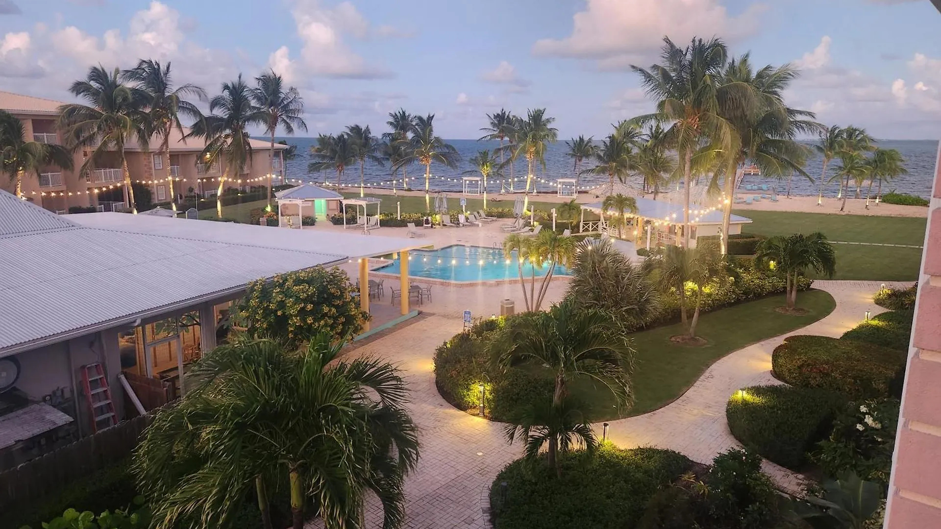 The Grand Caymanian Resort George Town 3*,
