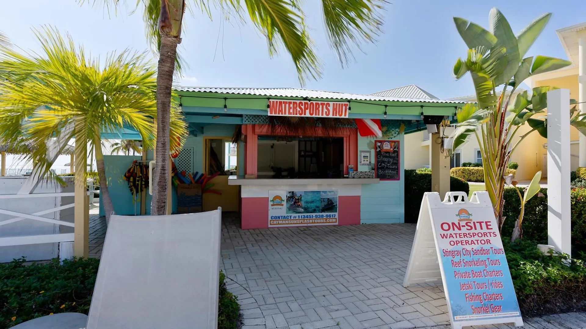 The Grand Caymanian Resort George Town 3*,
