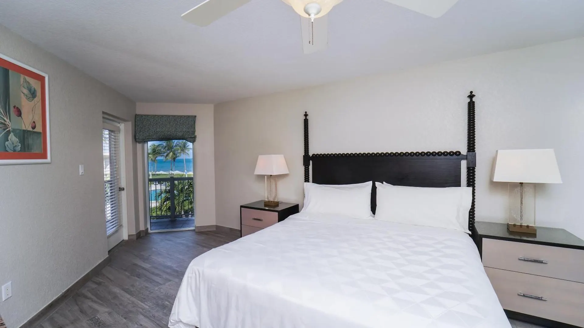 ***  The Grand Caymanian Resort George Town Cayman Islands